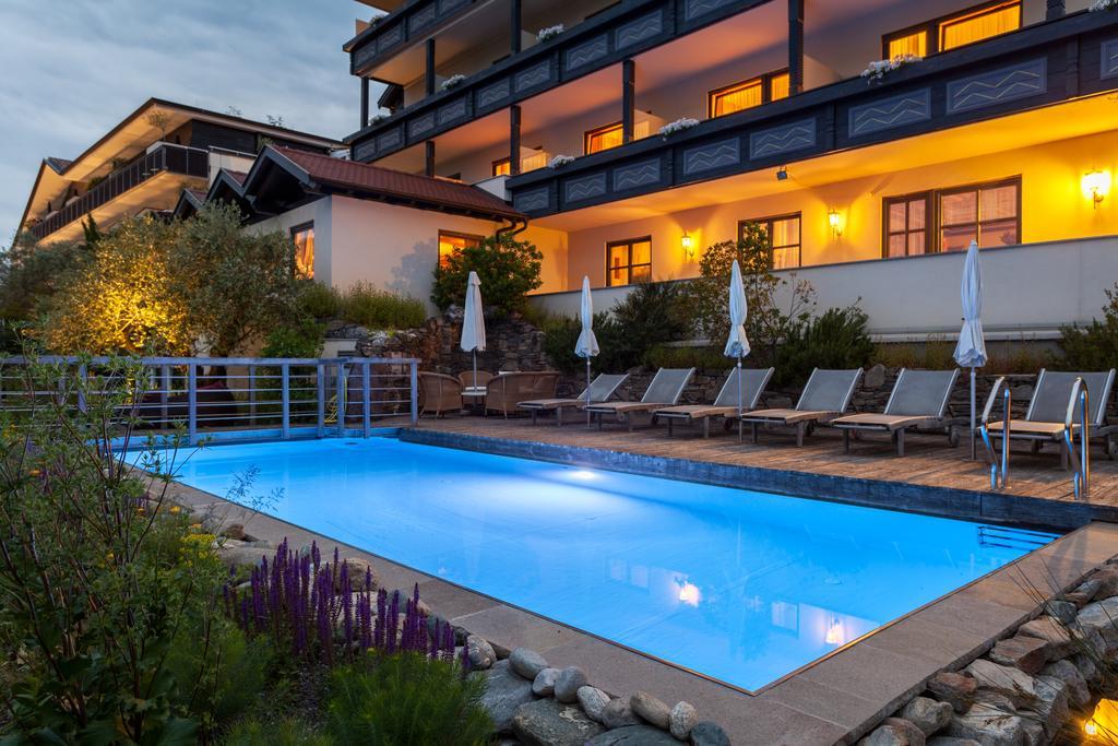 Alpentirolis Hotel Екстериор снимка