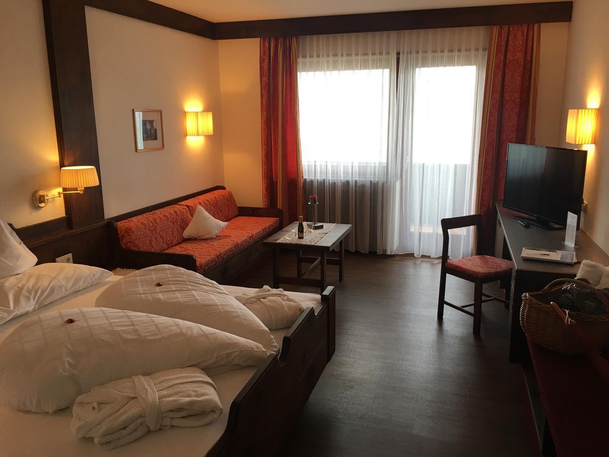 Alpentirolis Hotel Екстериор снимка